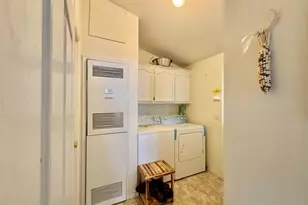 1220 Tasman Dr, Sunnyvale, CA 94089 - Photo 11