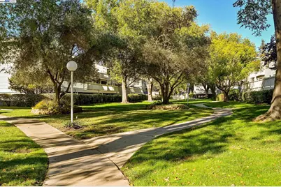 3467 Pinewood Ter #202, Fremont, CA 94536 - Photo 27
