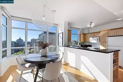 1 Lakeside Dr #1404, Oakland, CA 94612 - Photo 11