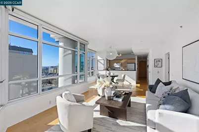 1 Lakeside Dr #1404, Oakland, CA 94612 - Photo 9