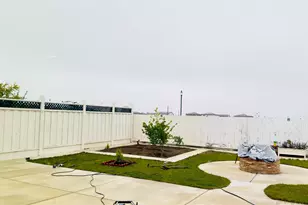 2026 Maiden Grass Ave, Manteca, CA 95337 - Photo 41