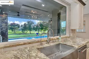 5580 Edgeview Dr, Discovery Bay, CA 94505 - Photo 17