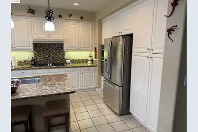 4072 Summer Gate Ave, Vallejo, CA 94591 - Photo 9