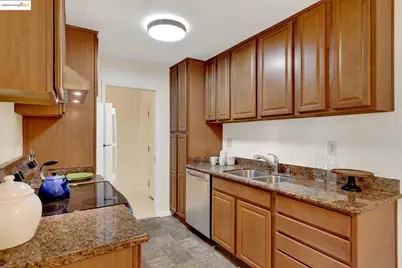 1311 Webster St #E316, Alameda, CA 94501 - Photo 15