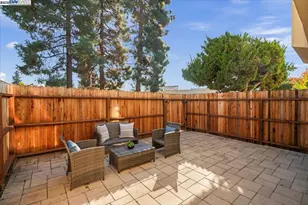 2253 Kalenda Common, Fremont, CA 94539 - Photo 5