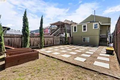 1432 12th St, Oakland, CA 94607 - Photo 19