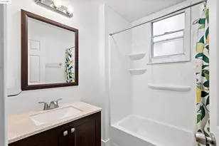 1432 12th St, Oakland, CA 94607 - Photo 7