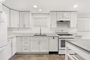 1432 12th St, Oakland, CA 94607 - Photo 3