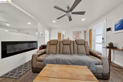 5716 Fresno Ave, Richmond, CA 94804 - Photo 5