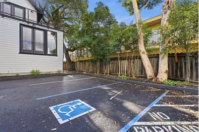 335 Hanover Ave, Oakland, CA 94606 - Photo 57