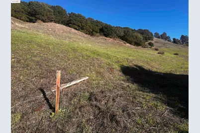 15 Abbey Ln, El Sobrante, CA 94803 - Photo 11