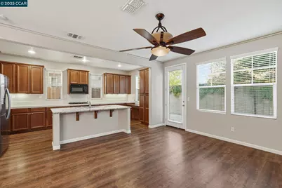 3893 Purple Finch Ln, Modesto, CA 95355 - Photo 15