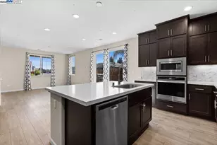 4384 Lennox Ln, Tracy, CA 95377 - Photo 13