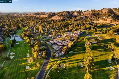 80 Dot Drive, Alamo, CA 94507 - Photo 7