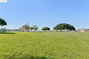 1207 Melville Square, Richmond, CA 94804 - Photo 47