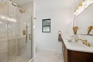 1728 Cambridge Dr, Alameda, CA 94501 - Photo 31