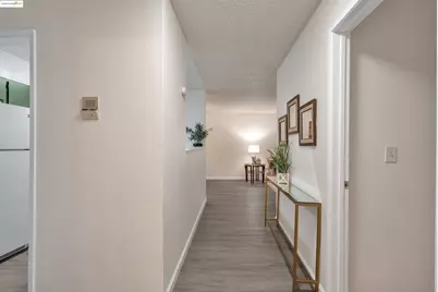 2011 Market Ave #317, San Pablo, CA 94806 - Photo 11