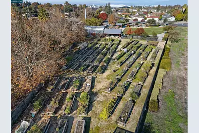 2425 Alvarado Dr, Santa Clara, CA 95051 - Photo 53