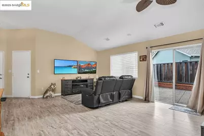 2041 Beringer Way, Oakley, CA 94561 - Photo 7
