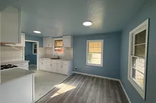 5500 Fruitridge Rd, Sacramento, CA 95820 - Photo 13