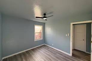 5500 Fruitridge Rd, Sacramento, CA 95820 - Photo 21