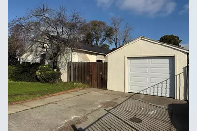 5500 Fruitridge Rd, Sacramento, CA 95820 - Photo 1