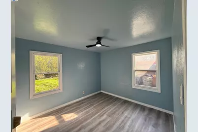 5500 Fruitridge Rd, Sacramento, CA 95820 - Photo 23