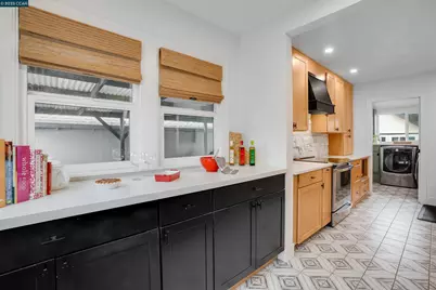 17 Hanns Ave, Vallejo, CA 94590 - Photo 23