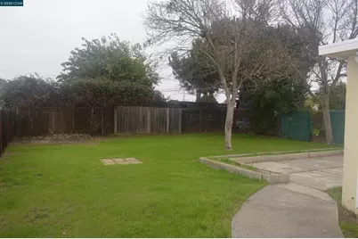 92 Beach Dr, Bay Point, CA 94565 - Photo 17