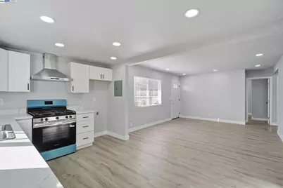 38016 Vallejo St, Fremont, CA 94536 - Photo 11