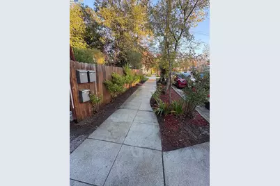 2145 Columbia St, Palo Alto, CA 94306 - Photo 13