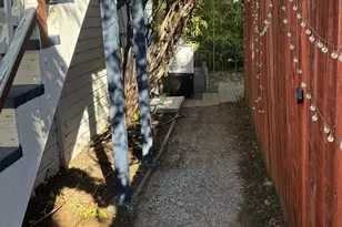 2145 Columbia St, Palo Alto, CA 94306 - Photo 9