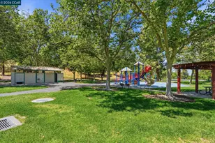 3025 Sunflower Dr, Antioch, CA 94531 - Photo 57