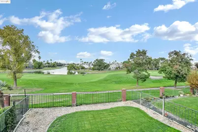 2675 Cherry Hills Dr, Discovery Bay, CA 94505 - Photo 27