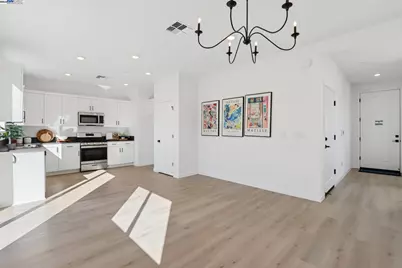 860 Pecan Tree Ln, Galt, CA 95632 - Photo 5