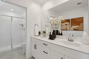 860 Pecan Tree Ln, Galt, CA 95632 - Photo 23