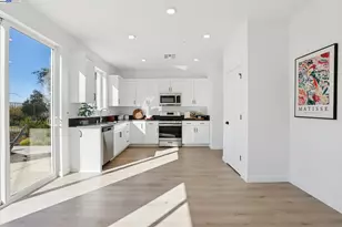 860 Pecan Tree Ln, Galt, CA 95632 - Photo 11