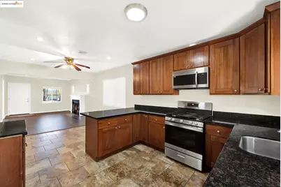 1232 78th Ave, Oakland, CA 94621 - Photo 15