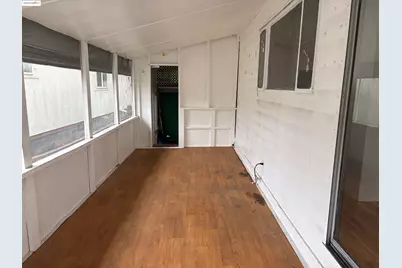 2050 Monument, Pleasant Hill, CA 94523 - Photo 9