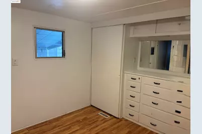 2050 Monument, Pleasant Hill, CA 94523 - Photo 7