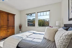 4605 Keller Ridge Dr, Clayton, CA 94517 - Photo 17