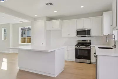 109 Creek View Cir, Fairfield, CA 94533 - Photo 11