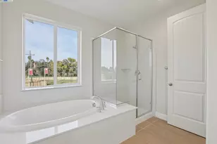 109 Crk Vw Cir, Fairfield, CA 94533 - Photo 33