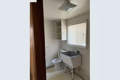 815 Central Ave, Pittsburg, CA 94565 - Photo 11