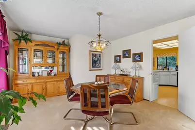 3803 Cheshire Ct, Pleasanton, CA 94588 - Photo 5