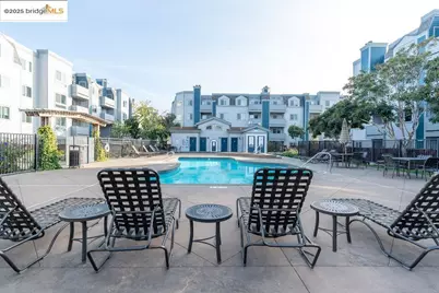 6400 Christie Ave #3213, Emeryville, CA 94608 - Photo 29