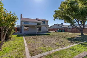 1323 Morning Dew Pl, Stockton, CA 95210 - Photo 5