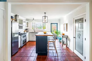 1085 Oak Hill Rd, Lafayette, CA 94549 - Photo 11