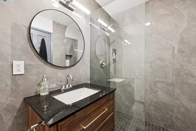 1321 Webster St #D116, Alameda, CA 94501 - Photo 9