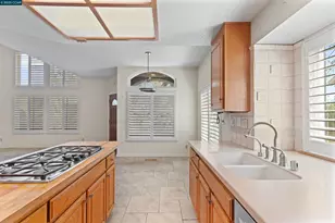 5541 Lanai Ct, Discovery Bay, CA 94505 - Photo 15